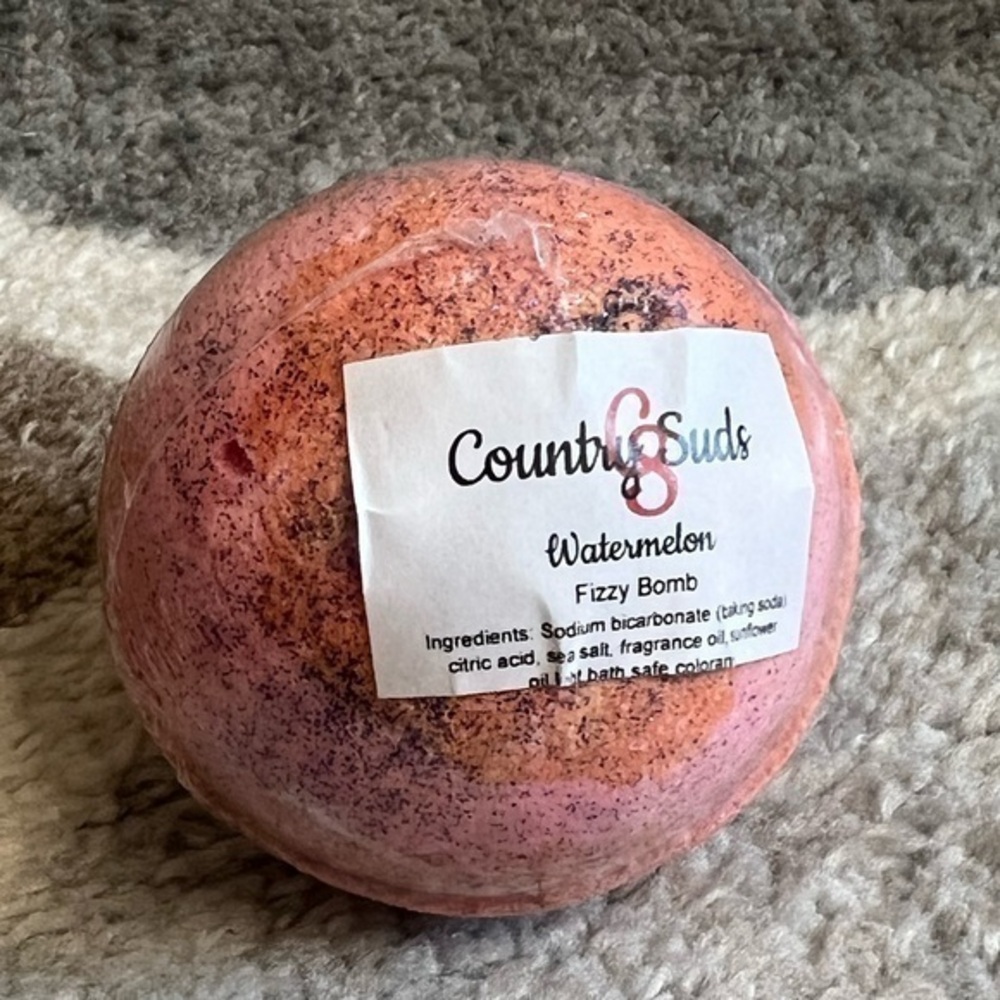 🐺Country Suds Watermelon Bath Bomb